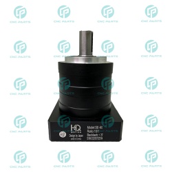 گیربکس 90 خورشیدی سرووموتور HQM اچ کیو ام مدل SE90-010-19 سایز 90 نسبت 1 به 10 شفت ورودی 19 شفت خروجی 22 فلنج گرد مناسب 750 وات 3000 دور (گیربکس سیاره ای) (اورجینال وارداتی)