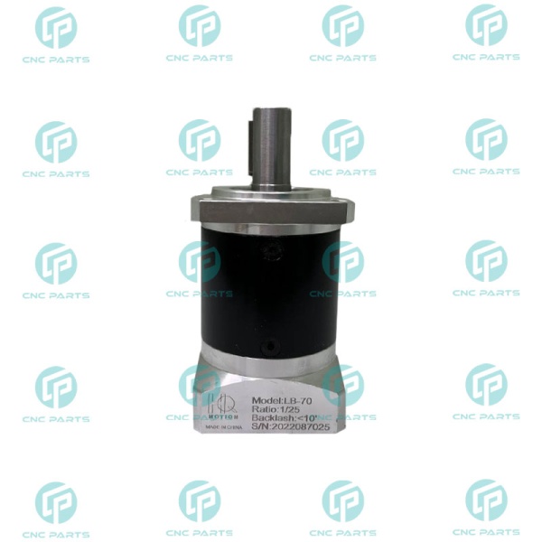 گیربکس 70 خورشیدی سرووموتور HQM اچ کیو ام مدل LB70-025-14 سایز 70 نسبت 1 به 25 شفت ورودی 14 شفت خروجی 16 فلنج مربعی مناسب 400 وات 3000 دور (گیربکس سیاره ای) (اورجینال وارداتی)