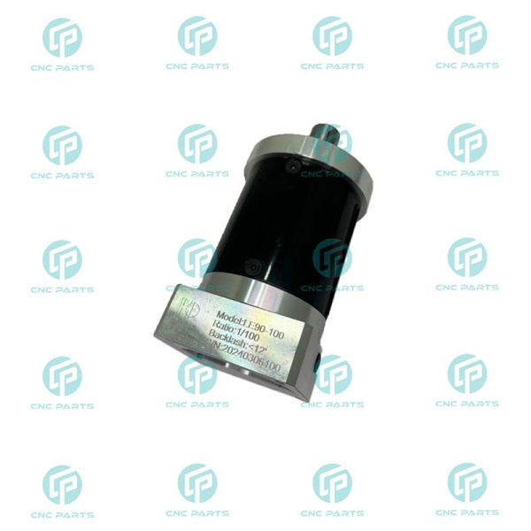 گیربکس 90 خورشیدی سرووموتور HQM اچ کیو ام مدل LE90-100-19 سایز 90 نسبت 1 به 100 شفت ورودی 19 شفت خروجی 22 فلنج گرد مناسب 750 وات 3000 دور (گیربکس سیاره ای) (اورجینال وارداتی)