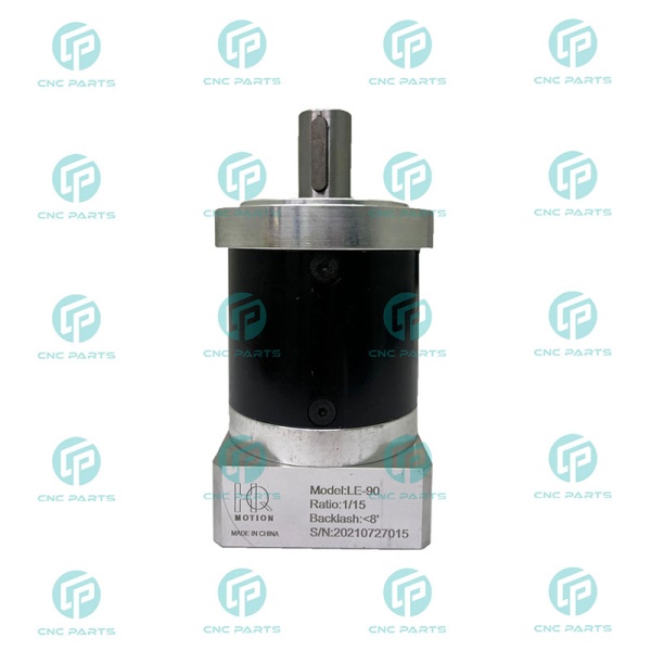 گیربکس 90 خورشیدی سرووموتور HQM اچ کیو ام مدل LE90-015-19 سایز 90 نسبت 1 به 15 شفت ورودی 19 شفت خروجی 22 فلنج گرد مناسب 750 وات 3000 دور (گیربکس سیاره ای) (اورجینال وارداتی)