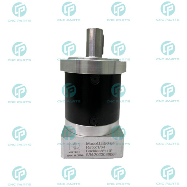 گیربکس 90 خورشیدی سرووموتور HQM اچ کیو ام مدل LE90-064-19 سایز 90 نسبت 1 به 64 شفت ورودی 19 شفت خروجی 22 فلنج گرد مناسب 750 وات 3000 دور (گیربکس سیاره ای) (اورجینال وارداتی)
