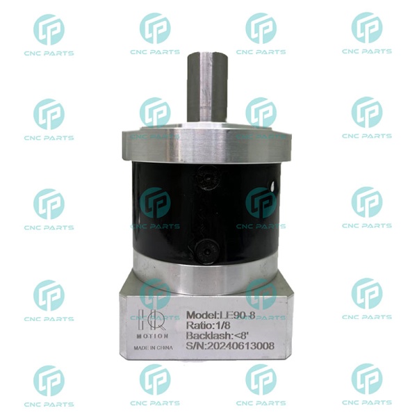 گیربکس 90 خورشیدی سرووموتور HQM اچ کیو ام مدل LE90-008-19 سایز 90 نسبت 1 به 8 شفت ورودی 19 شفت خروجی 22 فلنج گرد مناسب 750 وات 3000 دور (گیربکس سیاره ای) (اورجینال وارداتی)