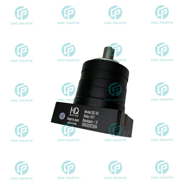 گیربکس 90 خورشیدی سرووموتور HQM اچ کیو ام مدل SE90-010-19 سایز 90 نسبت 1 به 10 شفت ورودی 19 شفت خروجی 22 فلنج گرد مناسب 750 وات 3000 دور (گیربکس سیاره ای) (اورجینال وارداتی)