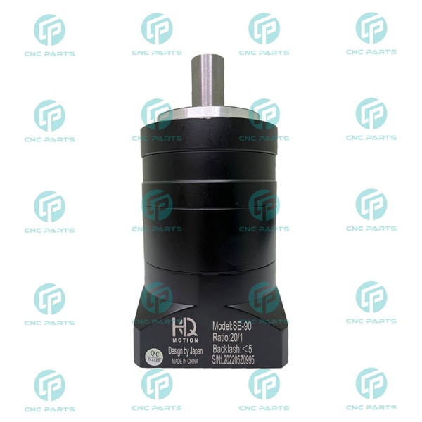 گیربکس 90 خورشیدی سرووموتور HQM اچ کیو ام مدل SE90-020-19 سایز 90 نسبت 1 به 20 شفت ورودی 19 شفت خروجی 22 فلنج گرد مناسب 750 وات 3000 دور (گیربکس سیاره ای) (اورجینال وارداتی)