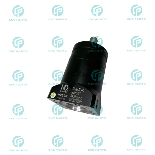 گیربکس 90 خورشیدی سرووموتور HQM اچ کیو ام مدل SE90-020-19 سایز 90 نسبت 1 به 20 شفت ورودی 19 شفت خروجی 22 فلنج گرد مناسب 750 وات 3000 دور (گیربکس سیاره ای) (اورجینال وارداتی)